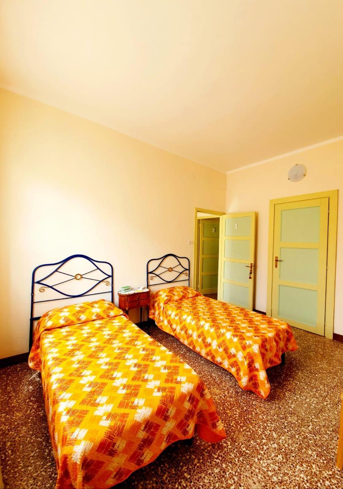 Il Girasole ...At Andorus' House Erli Quarto foto